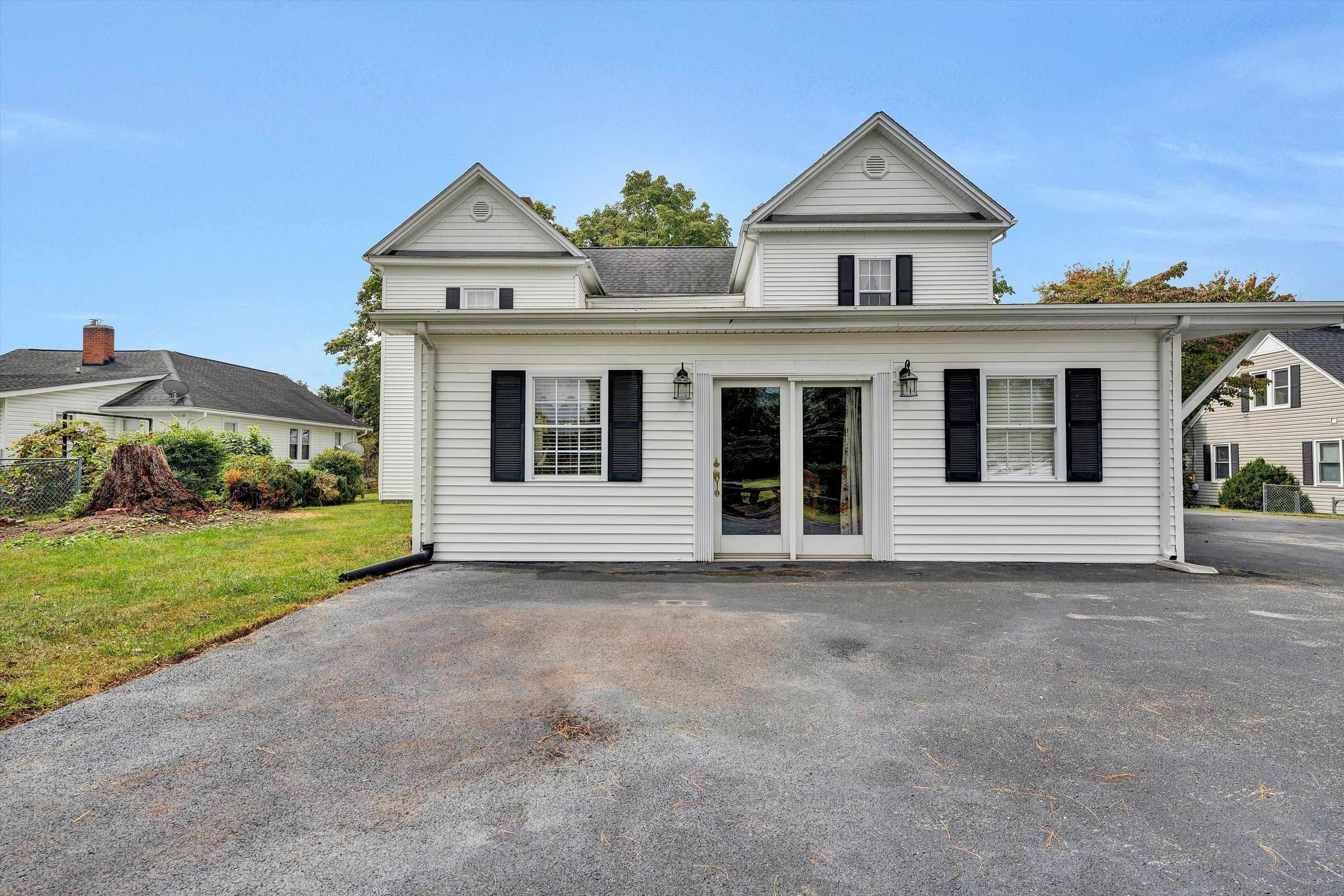 115 Lester Street Christiansburg VA 24073