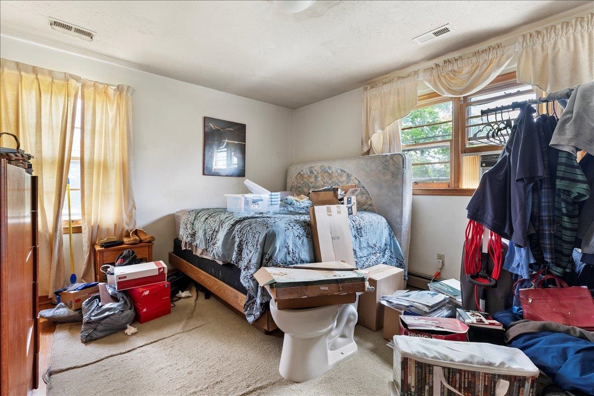 1303 Hopkins Drive Pulaski VA 24301