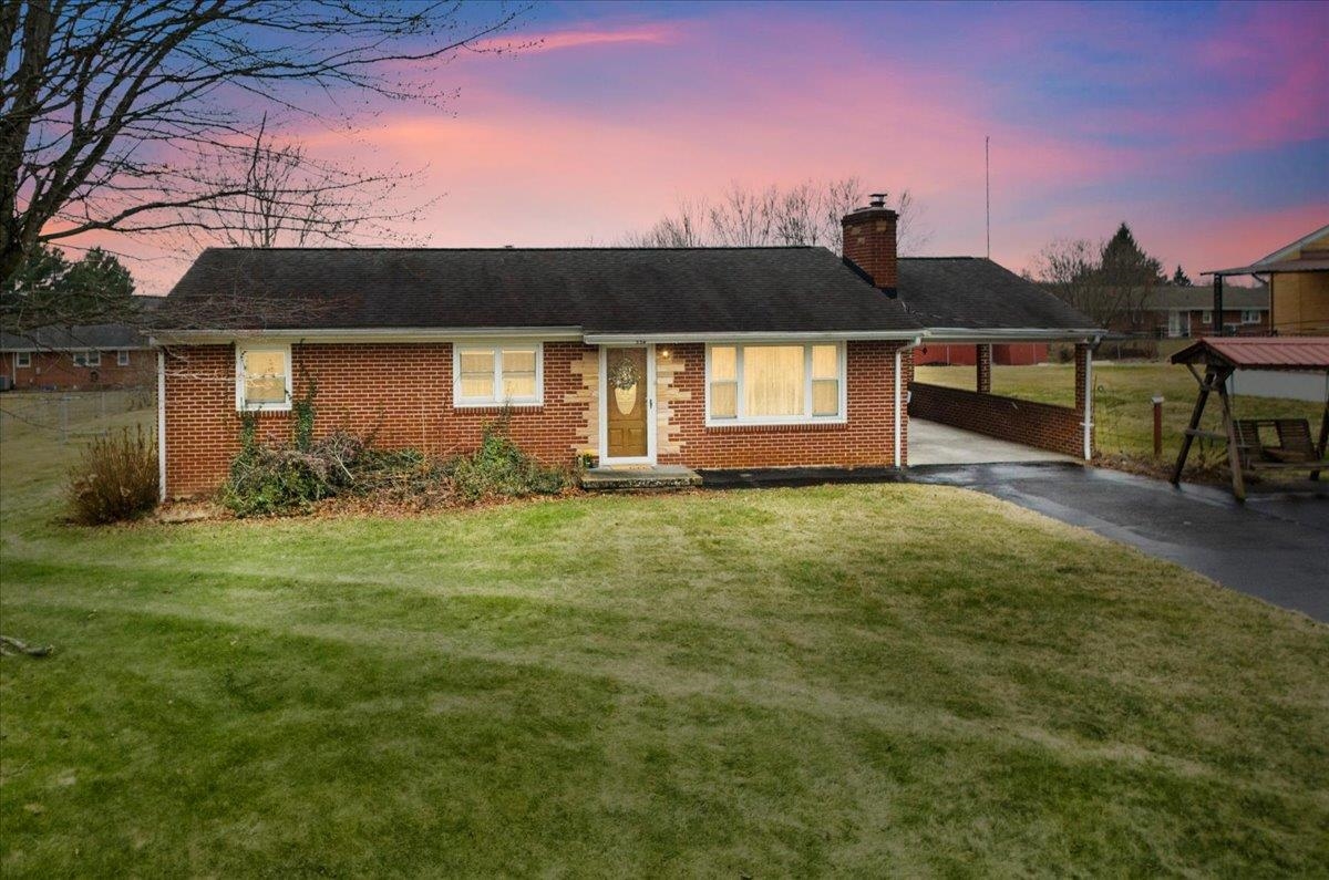 334 Dunbar Avenue Dublin VA 24084