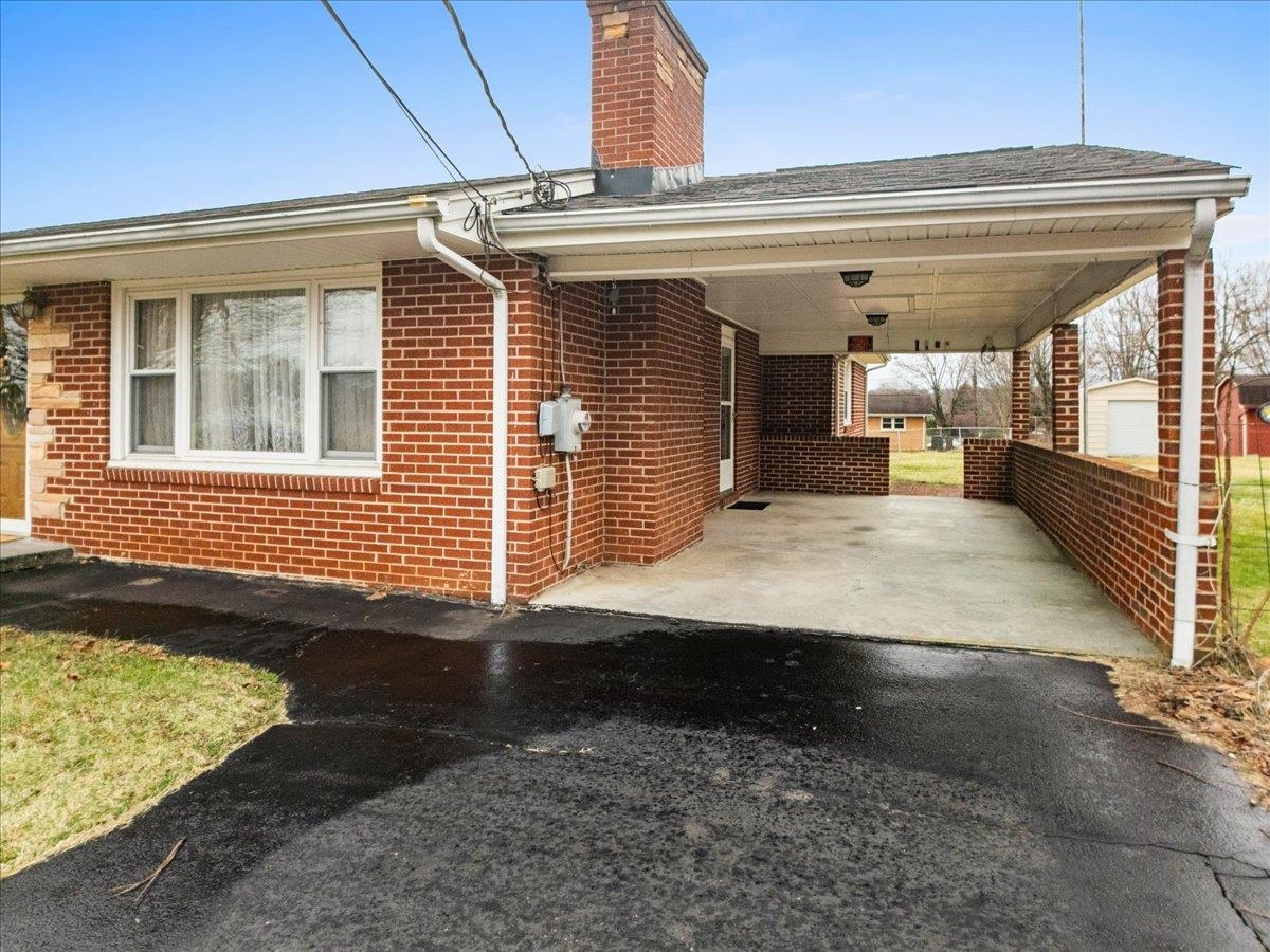 334 Dunbar Avenue Dublin VA 24084