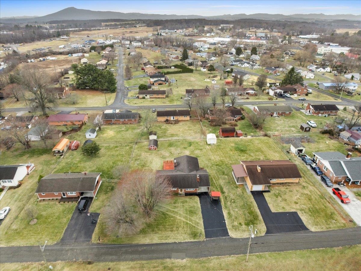 334 Dunbar Avenue Dublin VA 24084