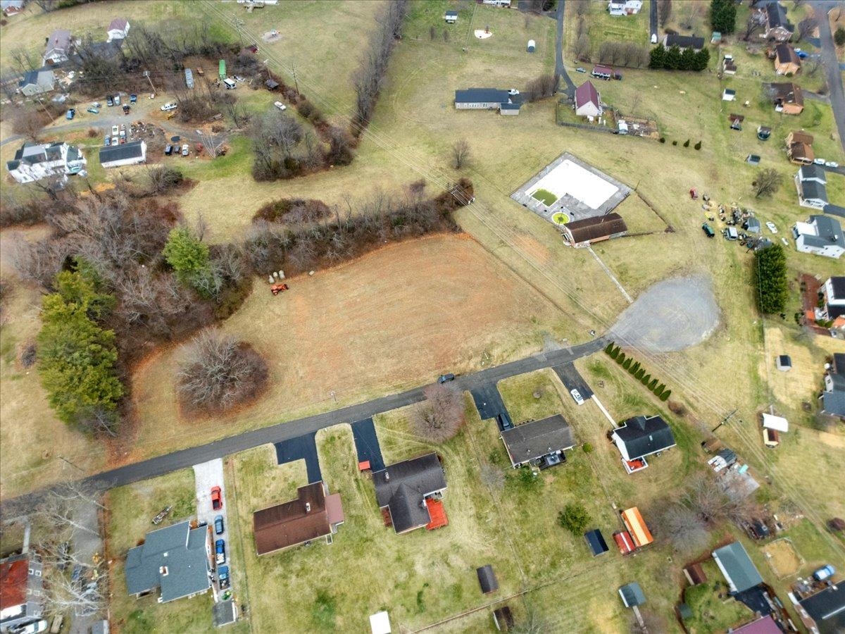 334 Dunbar Avenue Dublin VA 24084