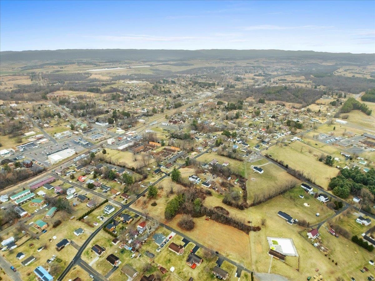 334 Dunbar Avenue Dublin VA 24084