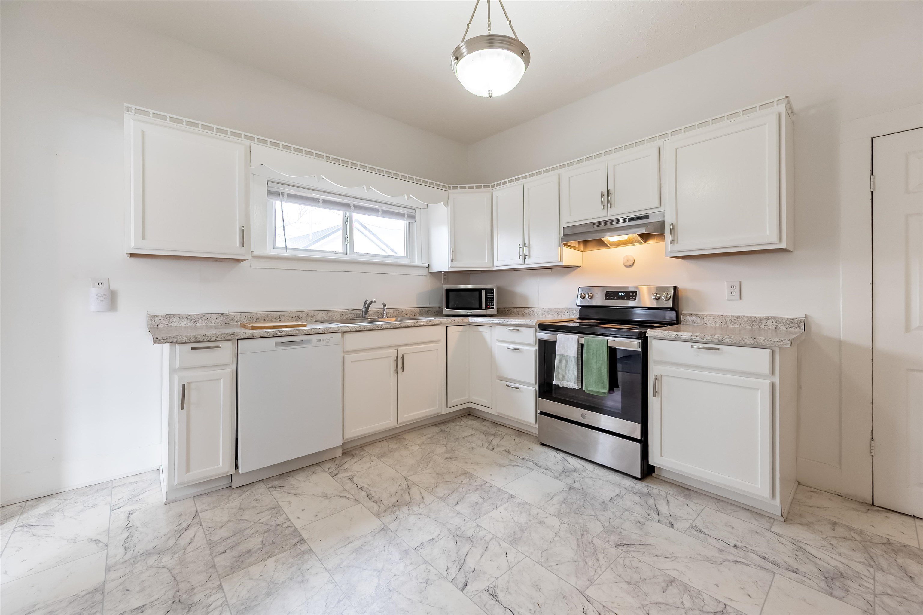 219 Denby Street Radford VA 24141
