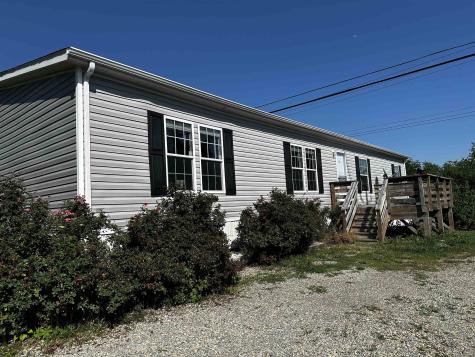 4339 Centerville Circle Radford VA 24141