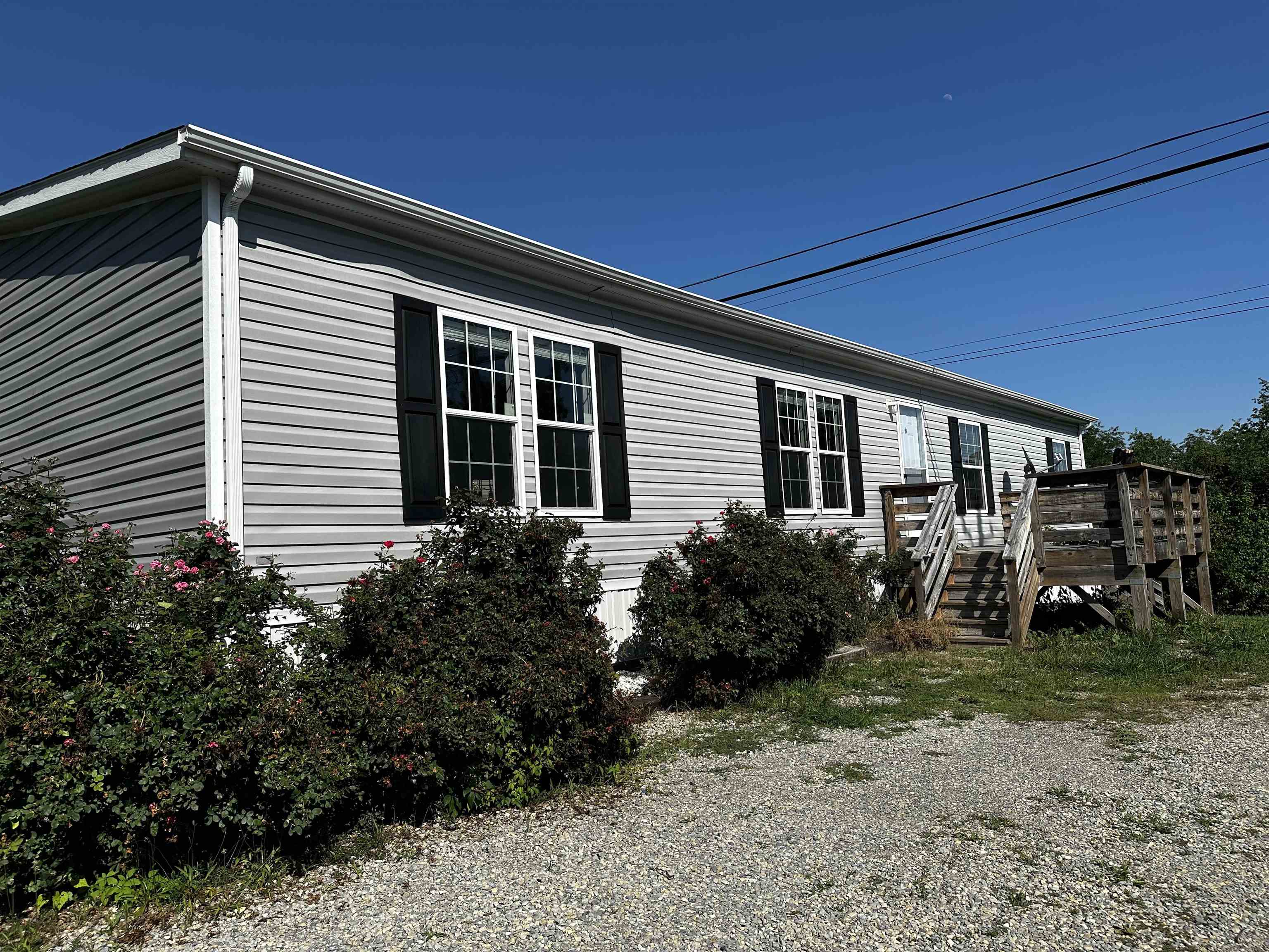 4339 Centerville Circle Radford VA 24141