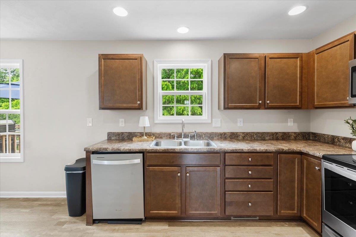 135 Prairie View Lane Pembroke VA 24136