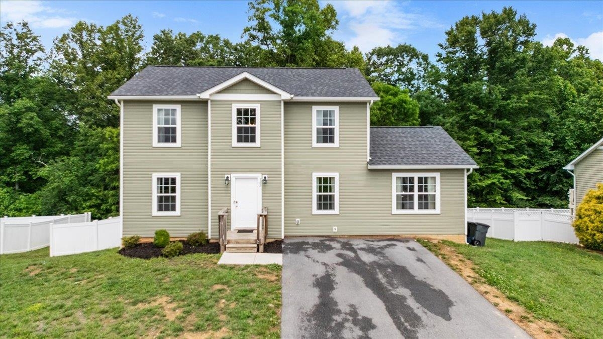 135 Prairie View Lane Pembroke VA 24136