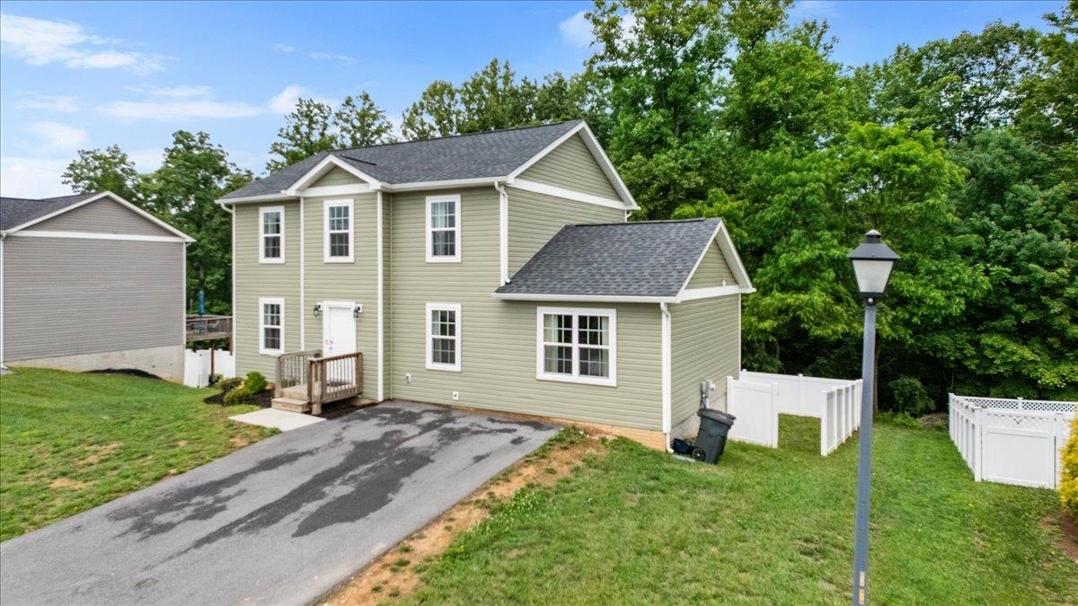 135 Prairie View Lane Pembroke VA 24136