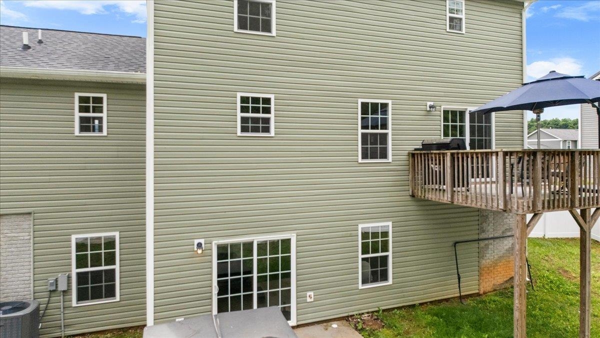 135 Prairie View Lane Pembroke VA 24136