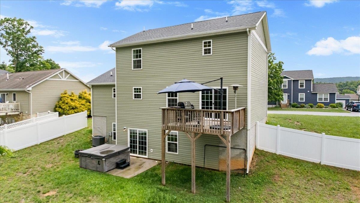 135 Prairie View Lane Pembroke VA 24136