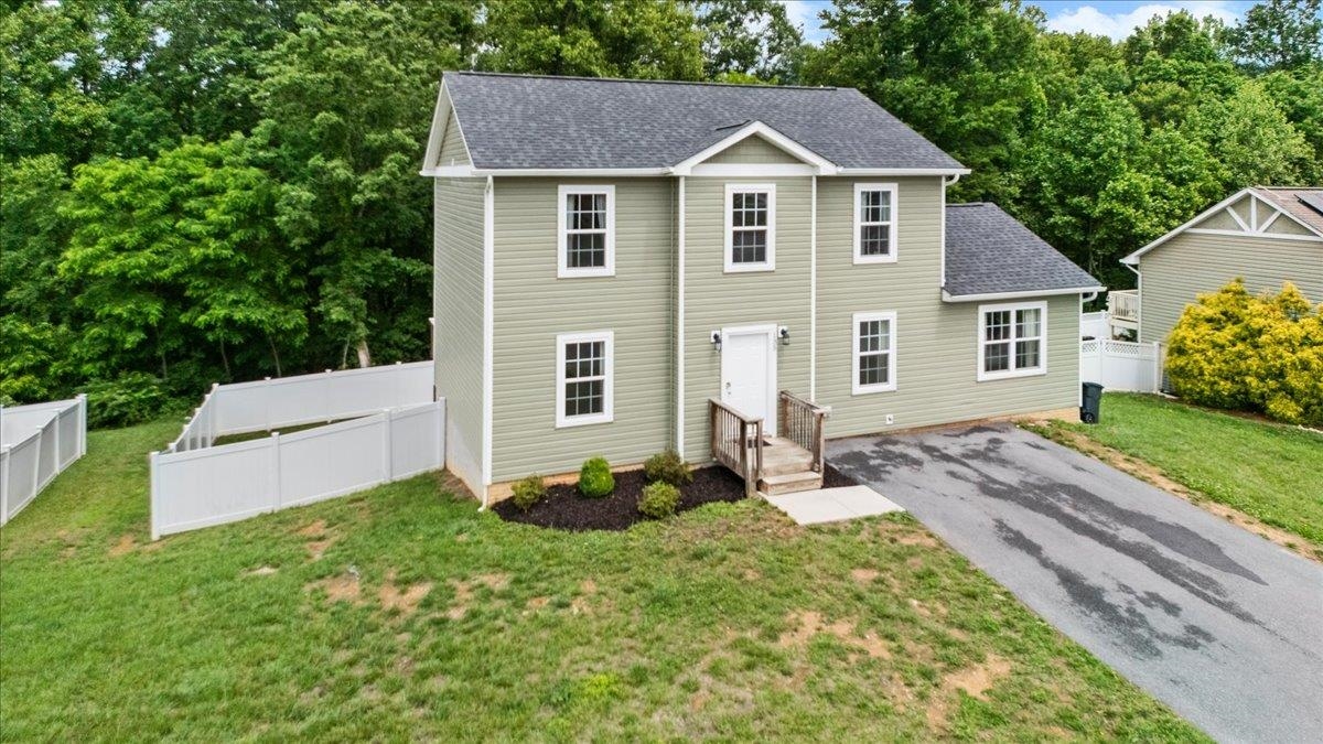 135 Prairie View Lane Pembroke VA 24136