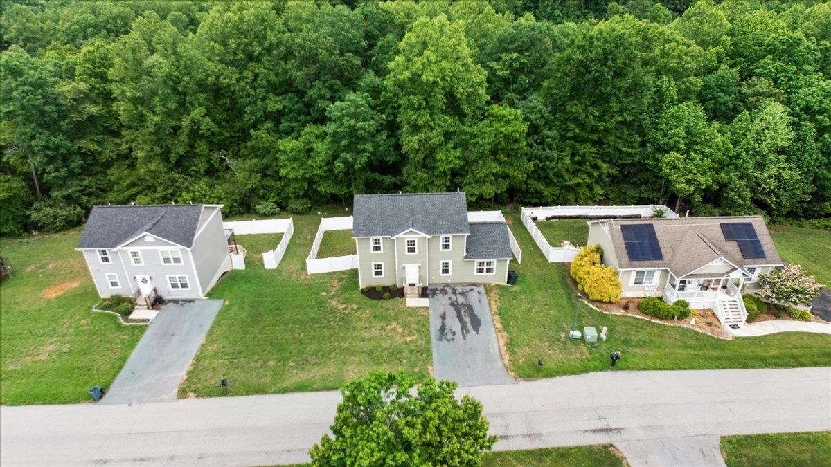 135 Prairie View Lane Pembroke VA 24136
