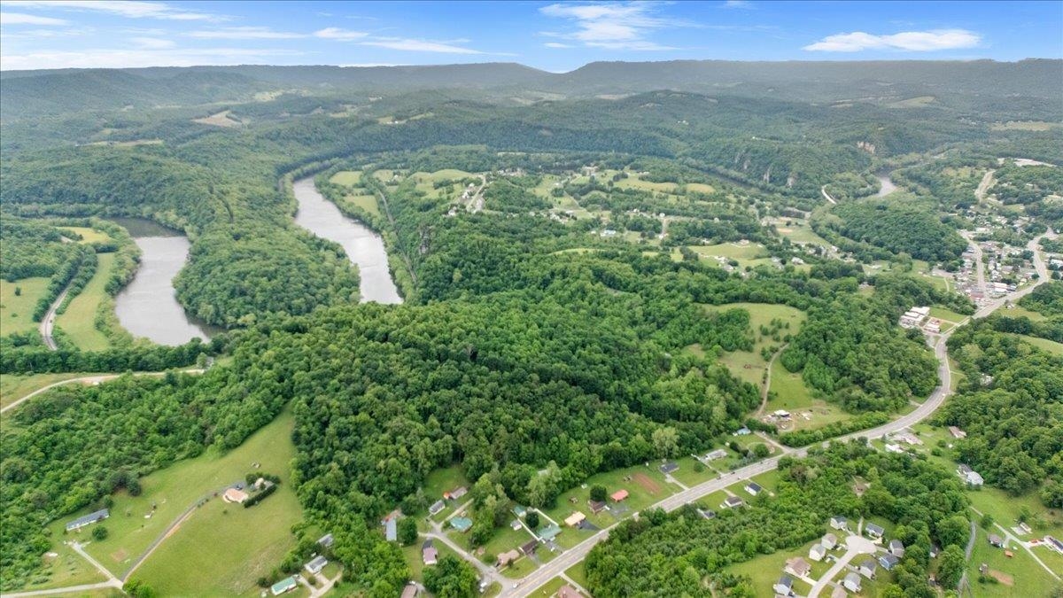 135 Prairie View Lane Pembroke VA 24136