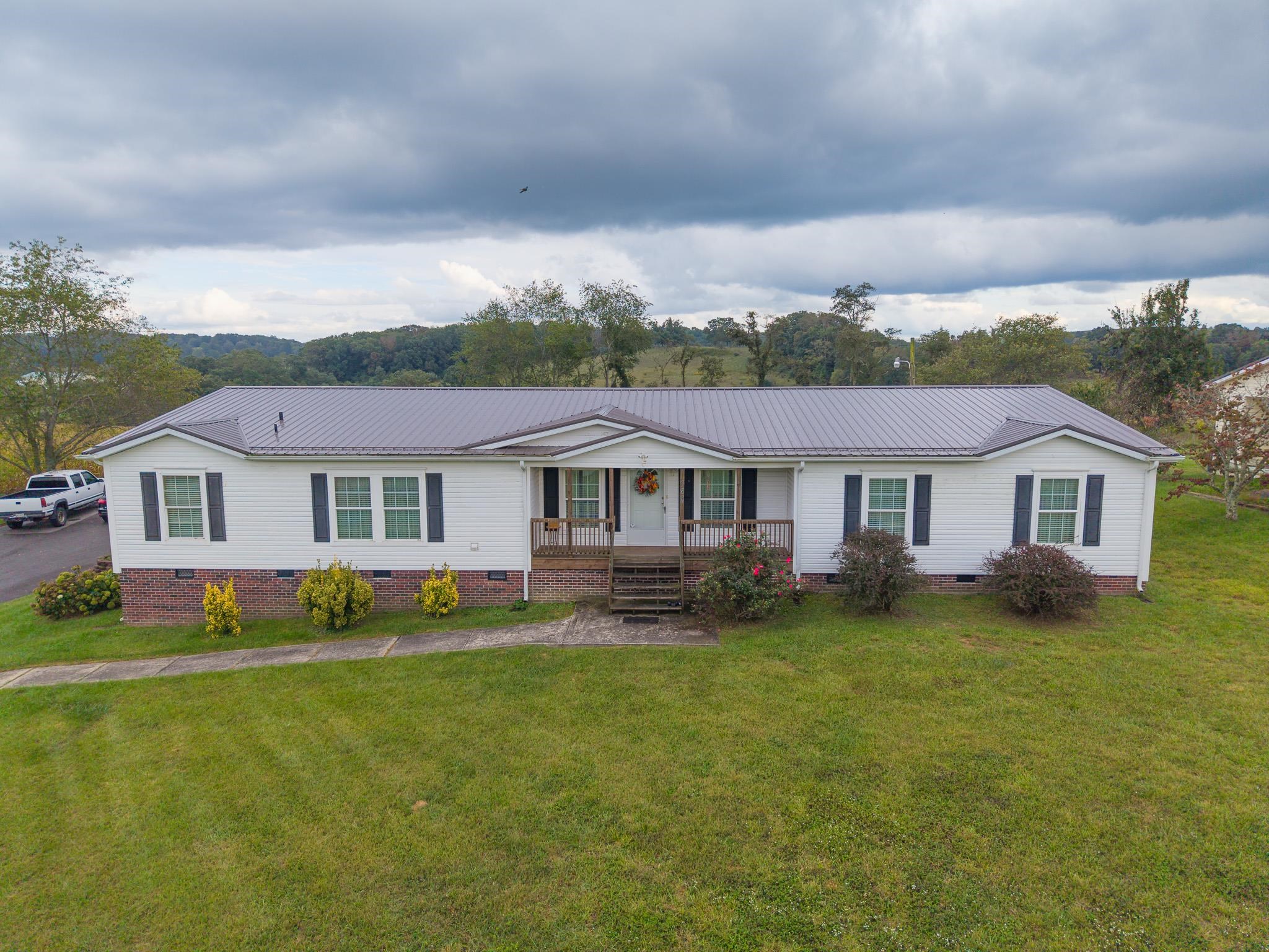 768 Ivanhoe Road Max Meadows VA 24360