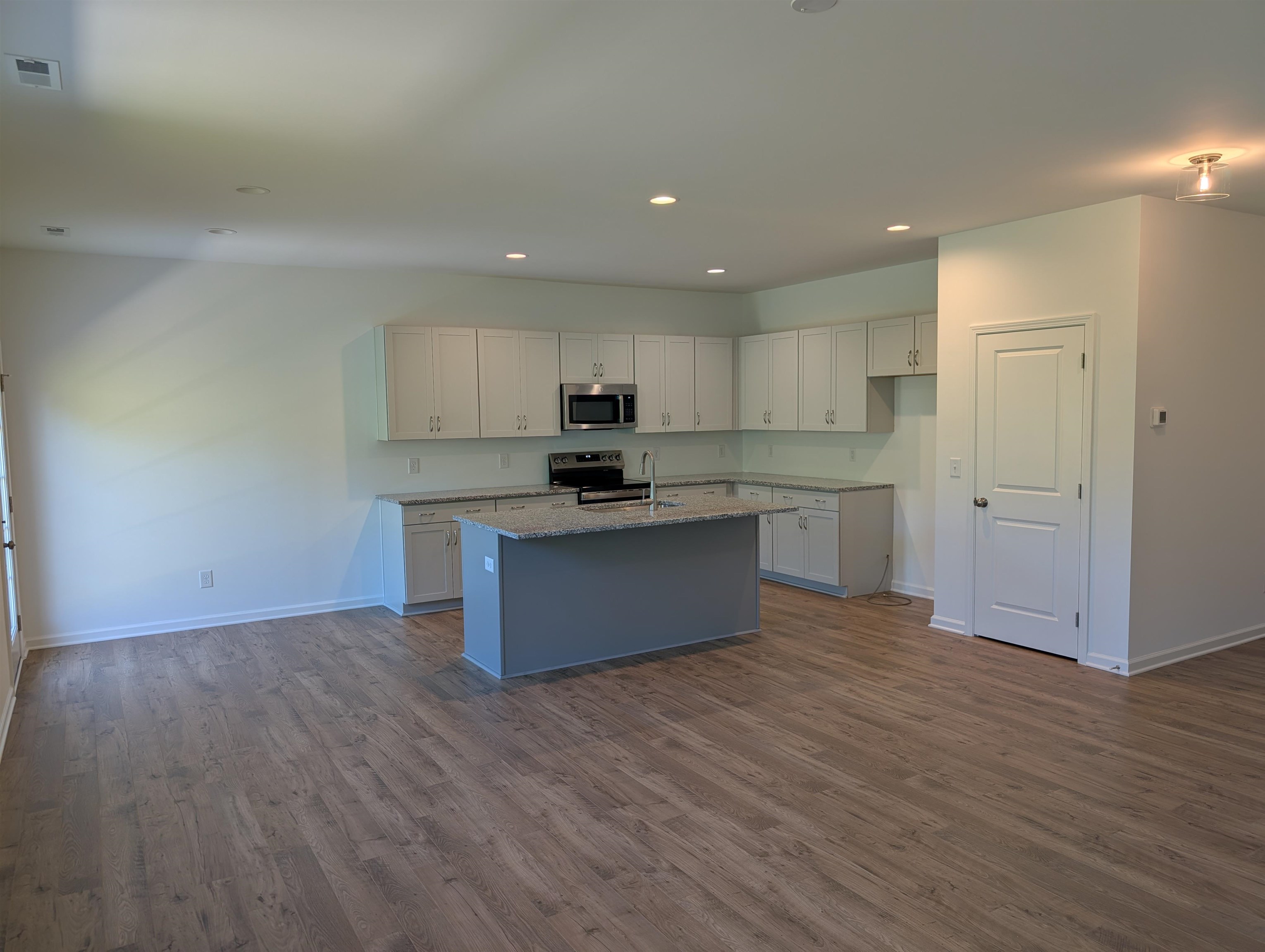 7431 King's Pointe Drive Radford VA 24141