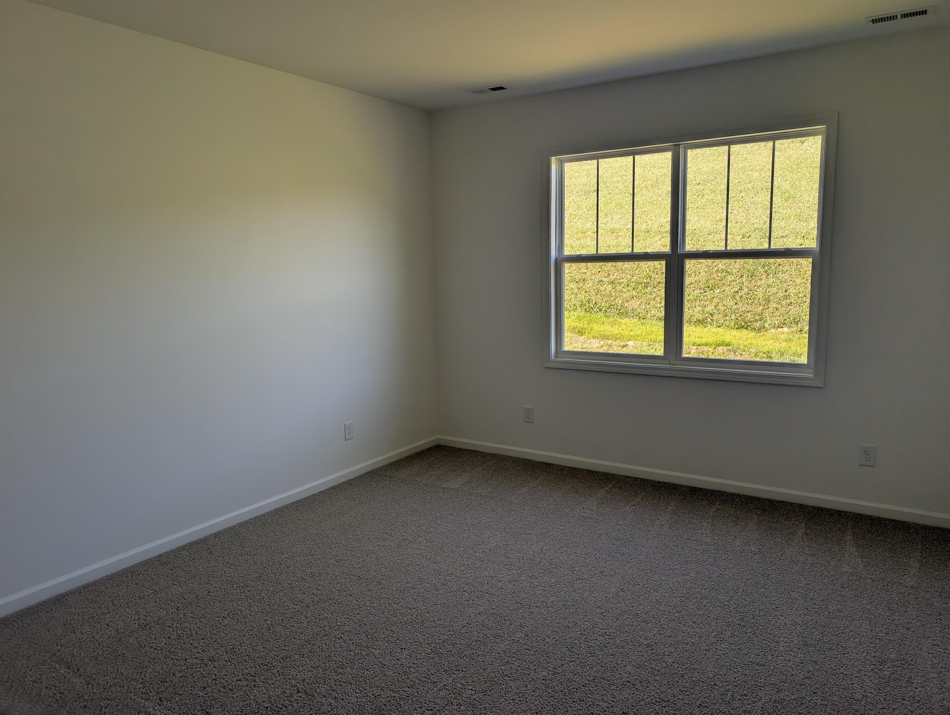 7431 King's Pointe Drive Radford VA 24141