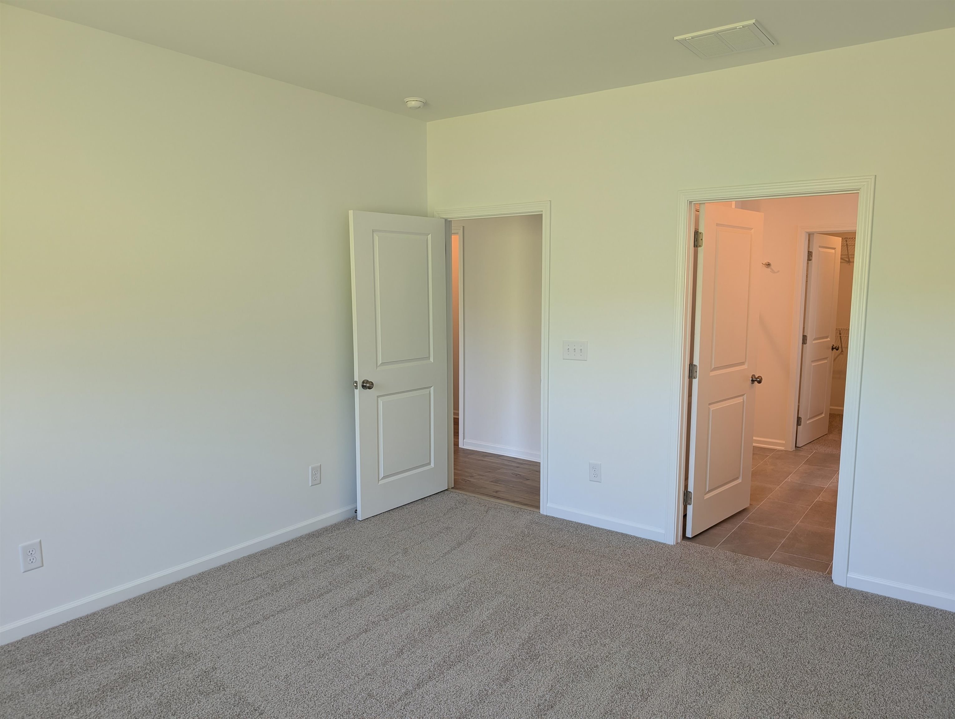 7431 King's Pointe Drive Radford VA 24141