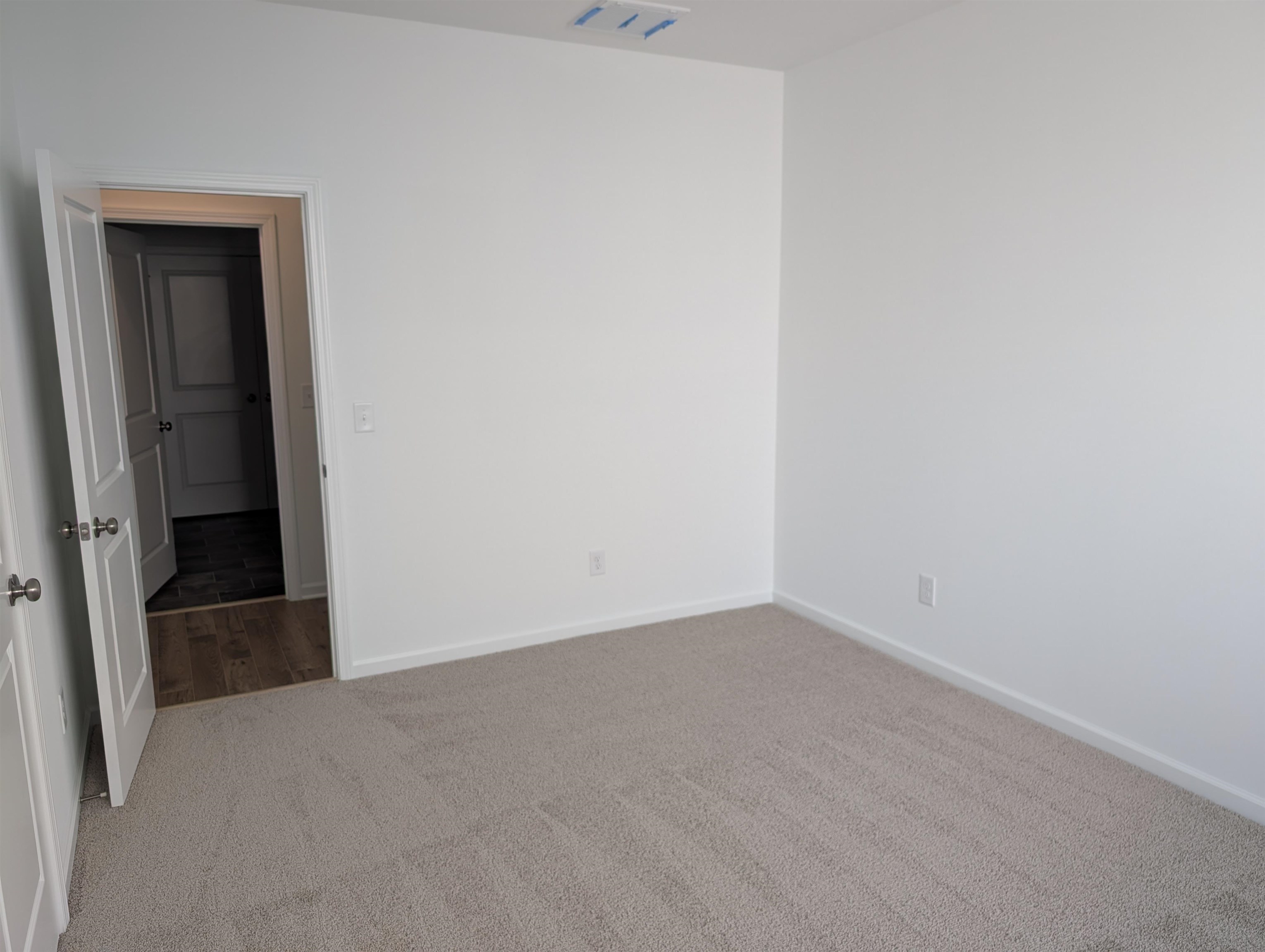 7431 King's Pointe Drive Radford VA 24141