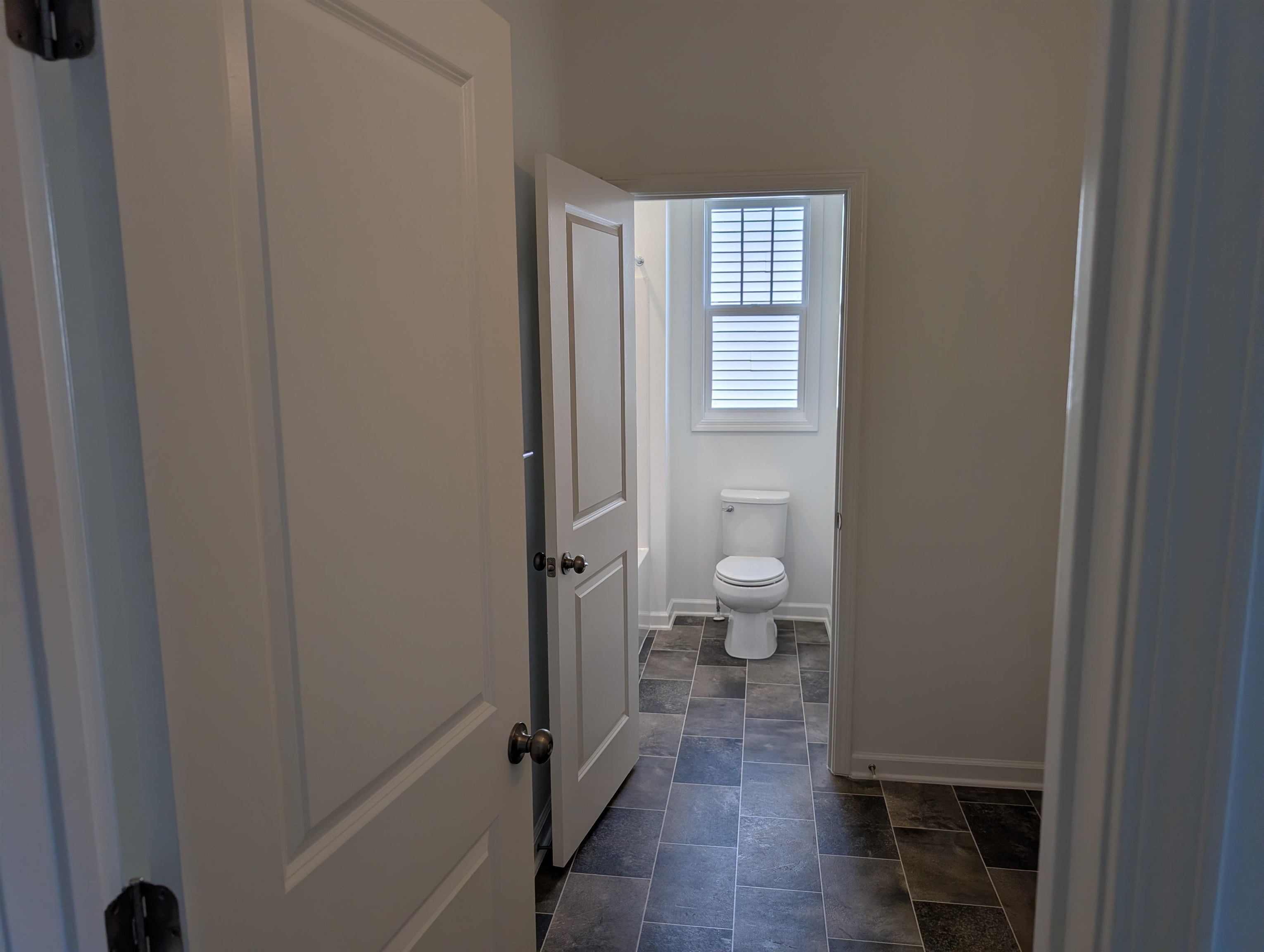 7431 King's Pointe Drive Radford VA 24141