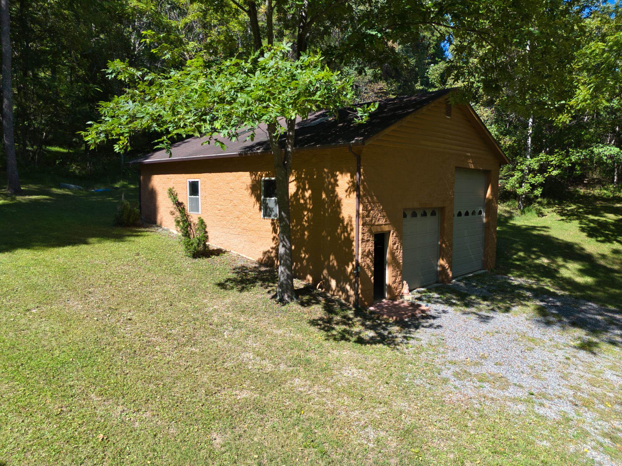 2554 Georges Run Road Shawsville VA 24162