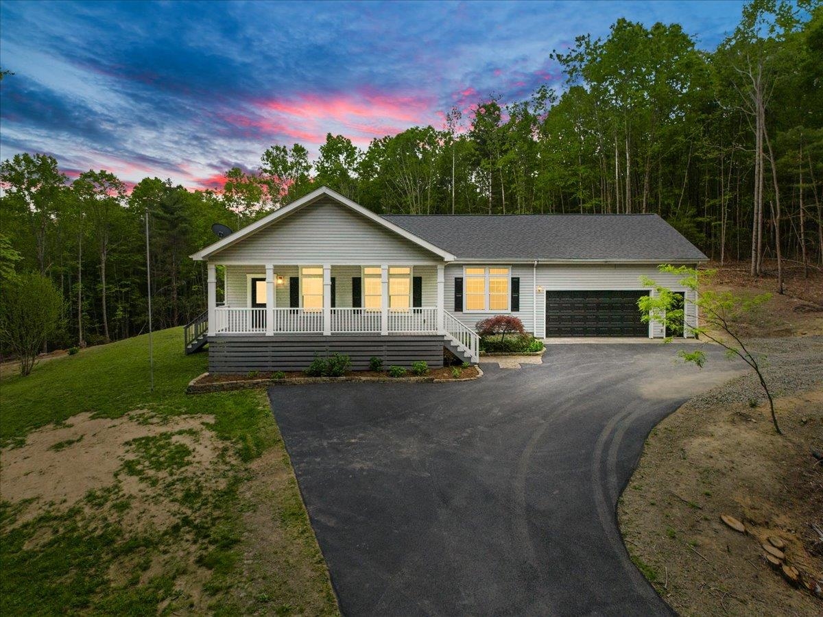 904 Dusty Rock Road NW Riner VA 24149