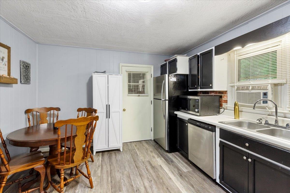 508 College Street Narrows VA 24124