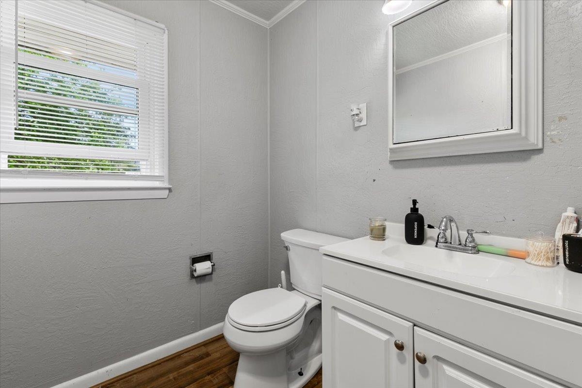 508 College Street Narrows VA 24124