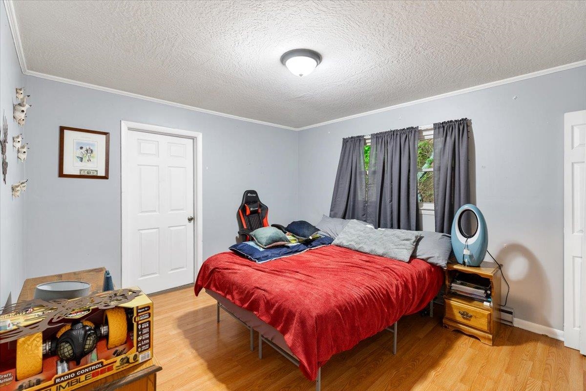 508 College Street Narrows VA 24124