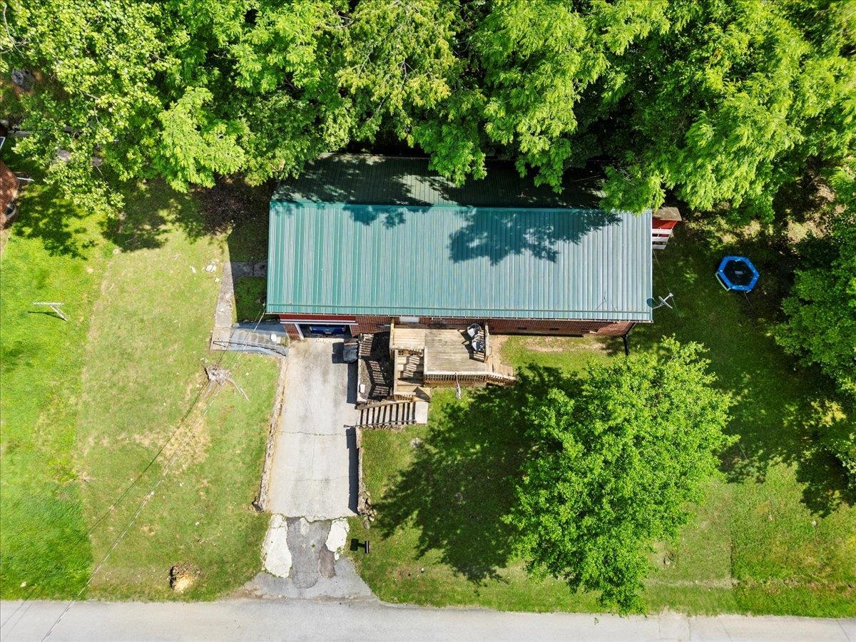 508 College Street Narrows VA 24124