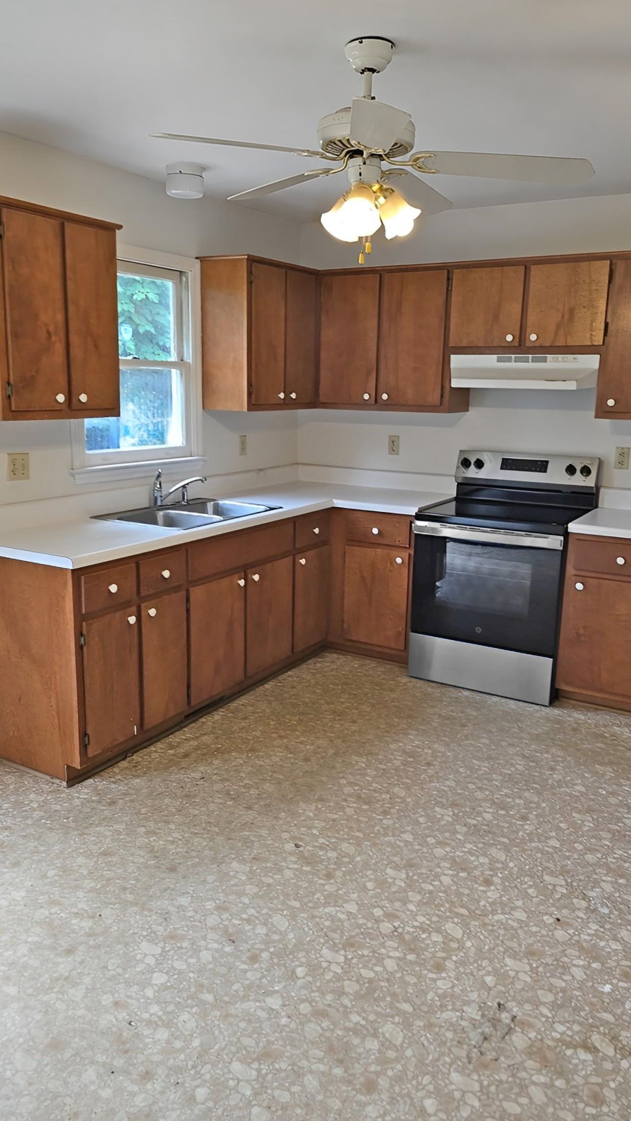 95 Bland Street Rocky Mount VA 24151