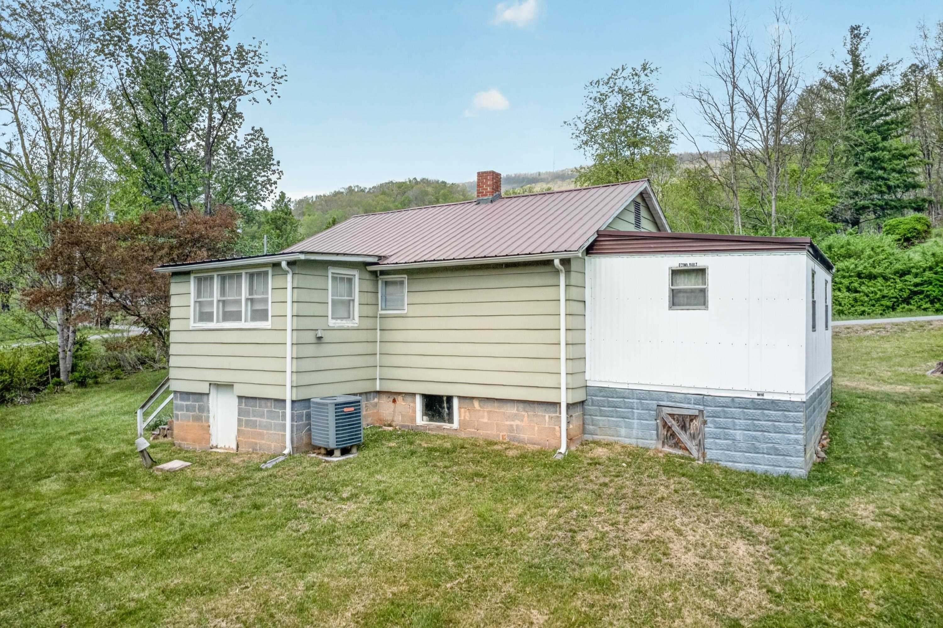 5600 Laurel Fork Road Rocky Gap VA 24366