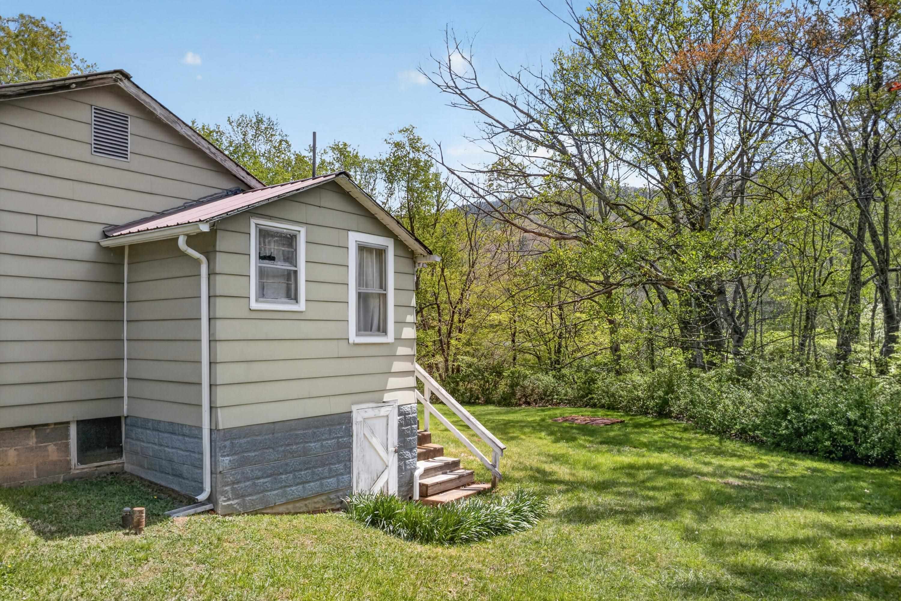 5600 Laurel Fork Road Rocky Gap VA 24366