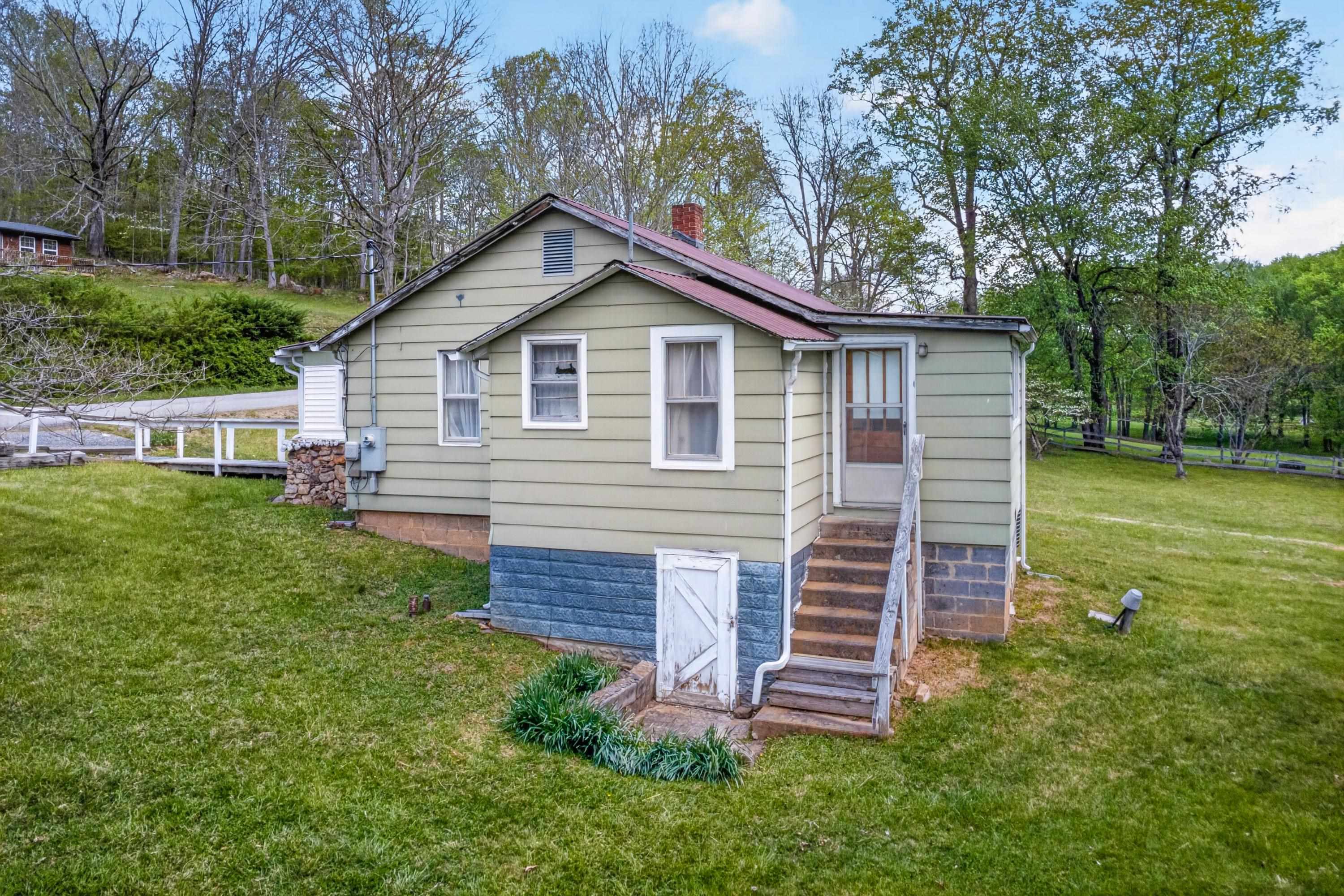 5600 Laurel Fork Road Rocky Gap VA 24366