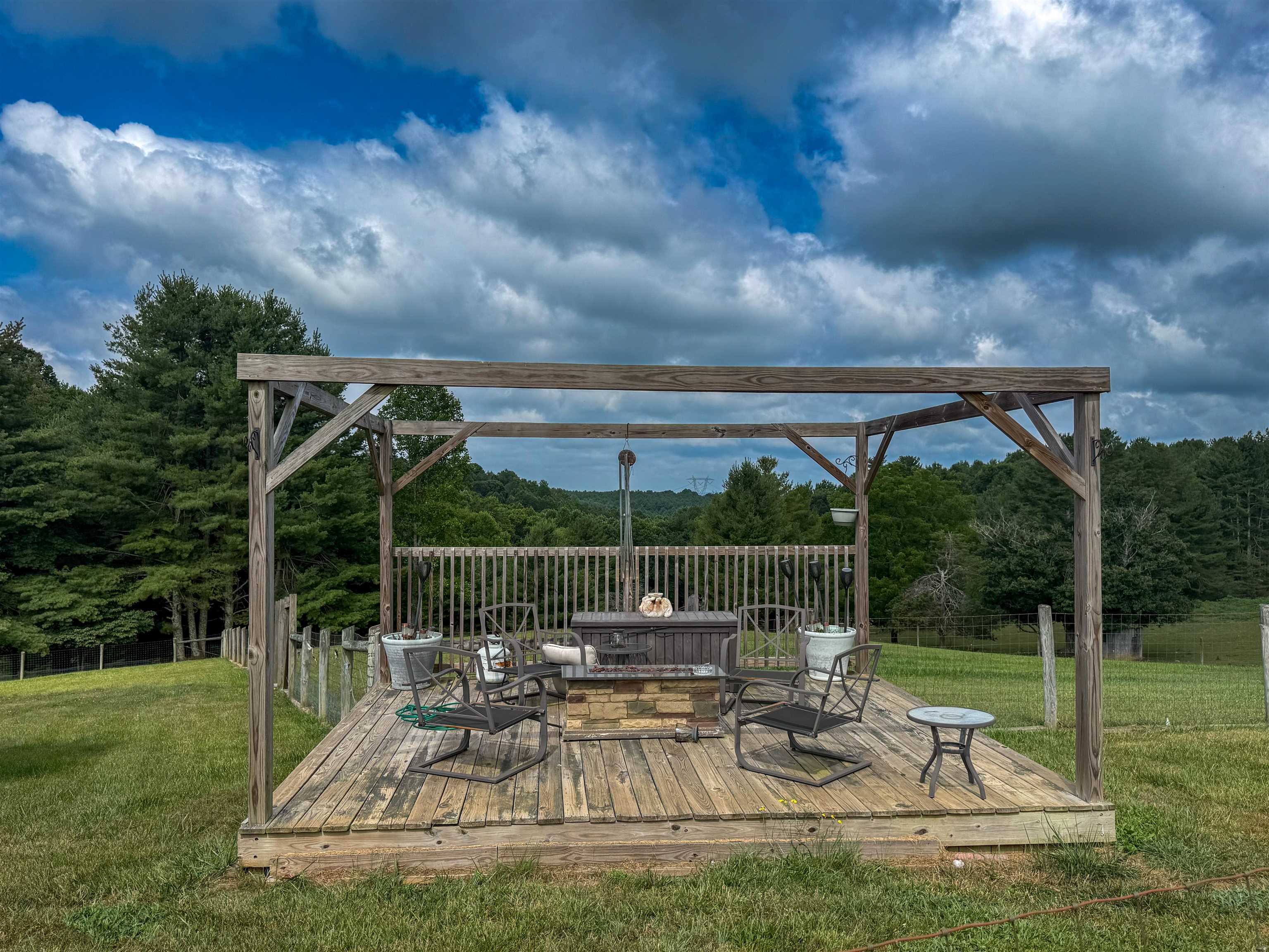 148 Vaughns Mill Road Indian Valley VA 24105
