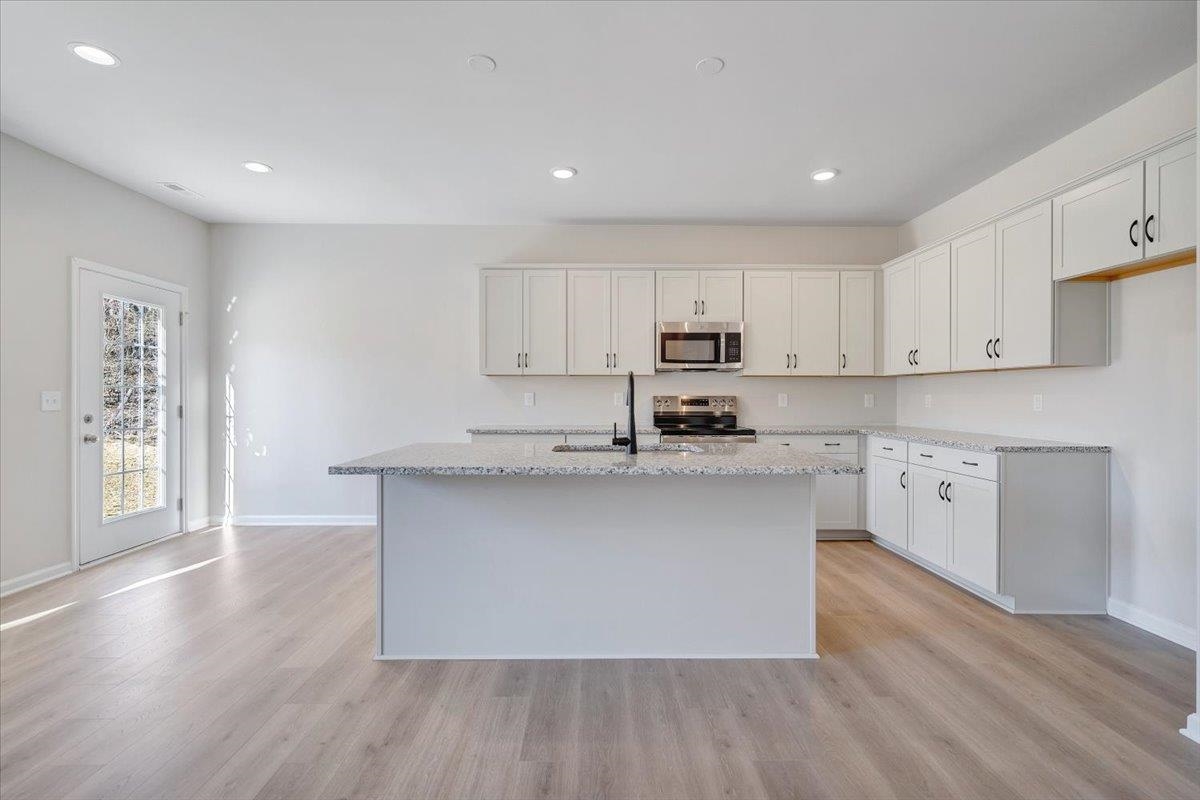 7355 King's Pointe Drive Radford VA 24141