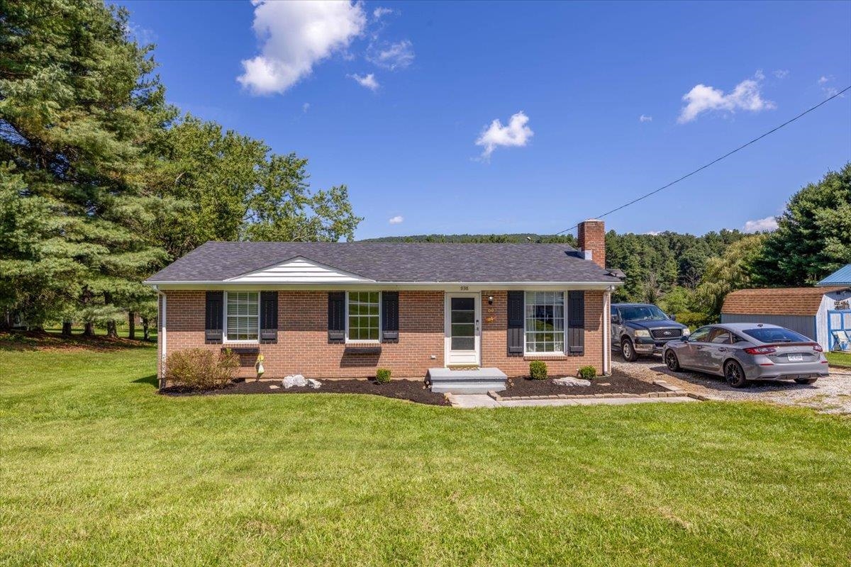 938 Boulder Lane Pilot VA 24138