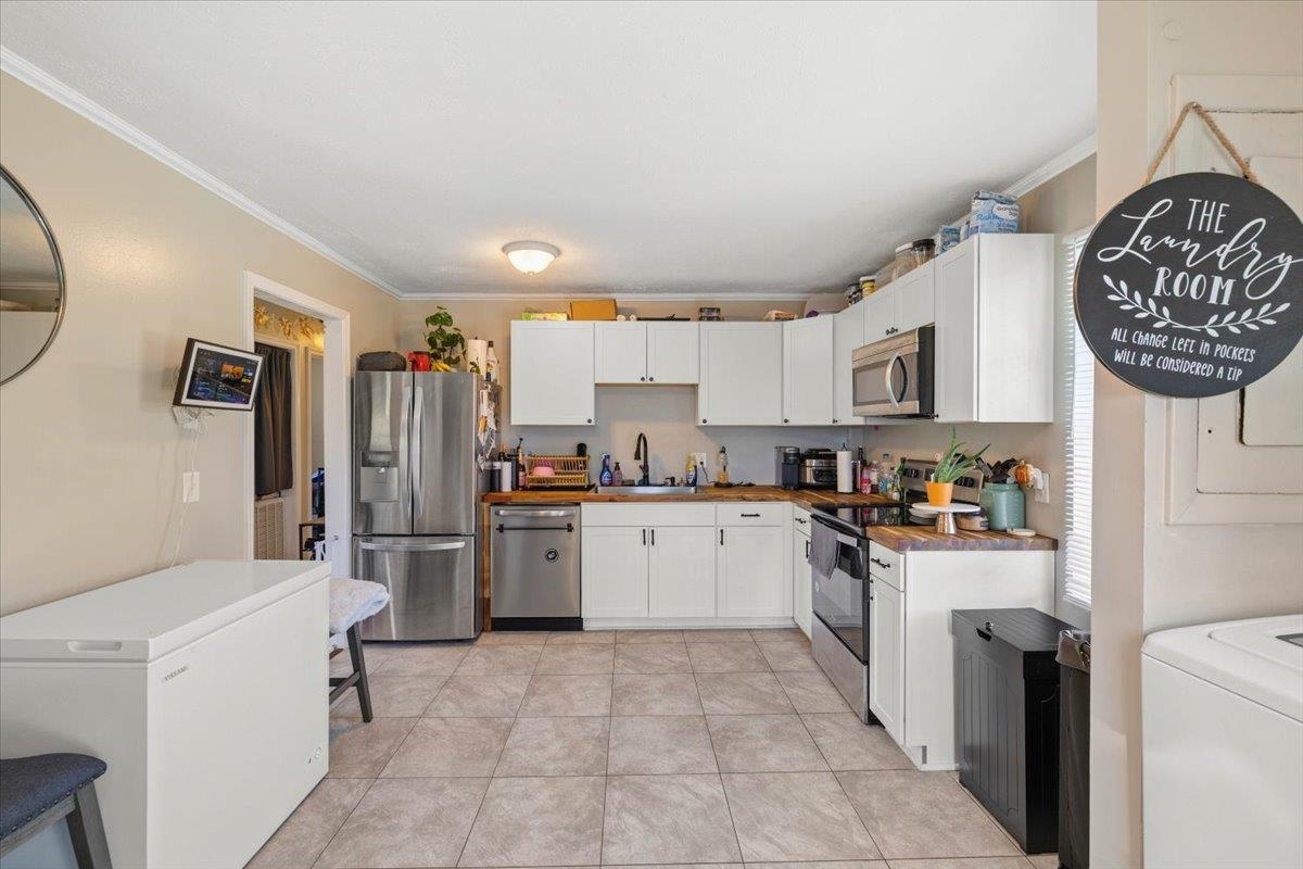 938 Boulder Lane Pilot VA 24138