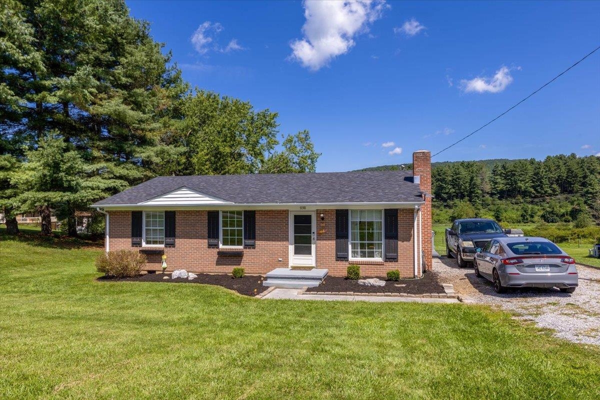 938 Boulder Lane Pilot VA 24138
