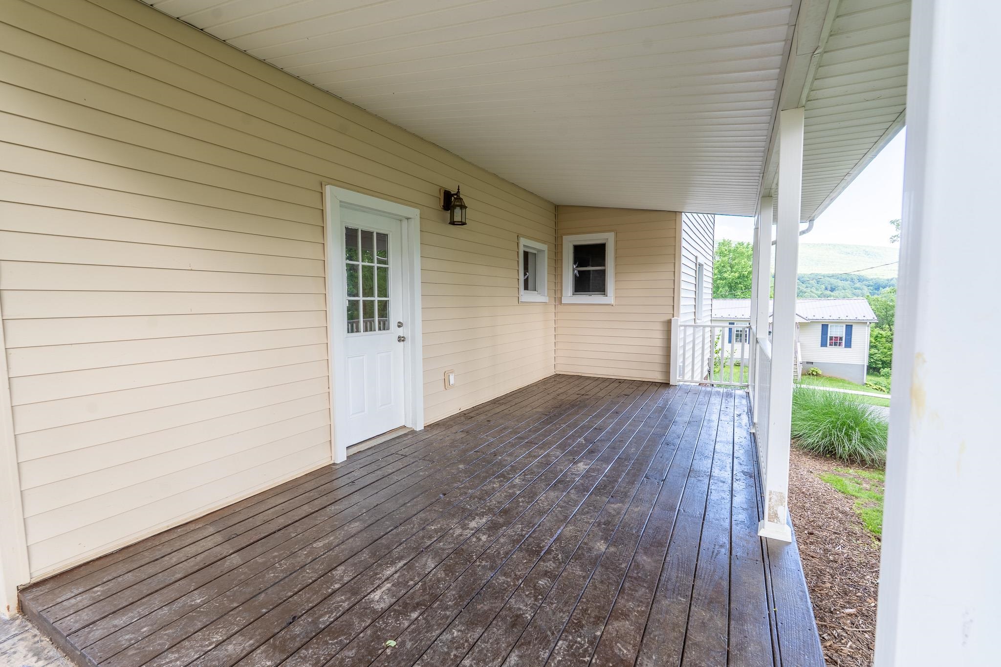 350 W Jackson Street Wytheville VA 24382