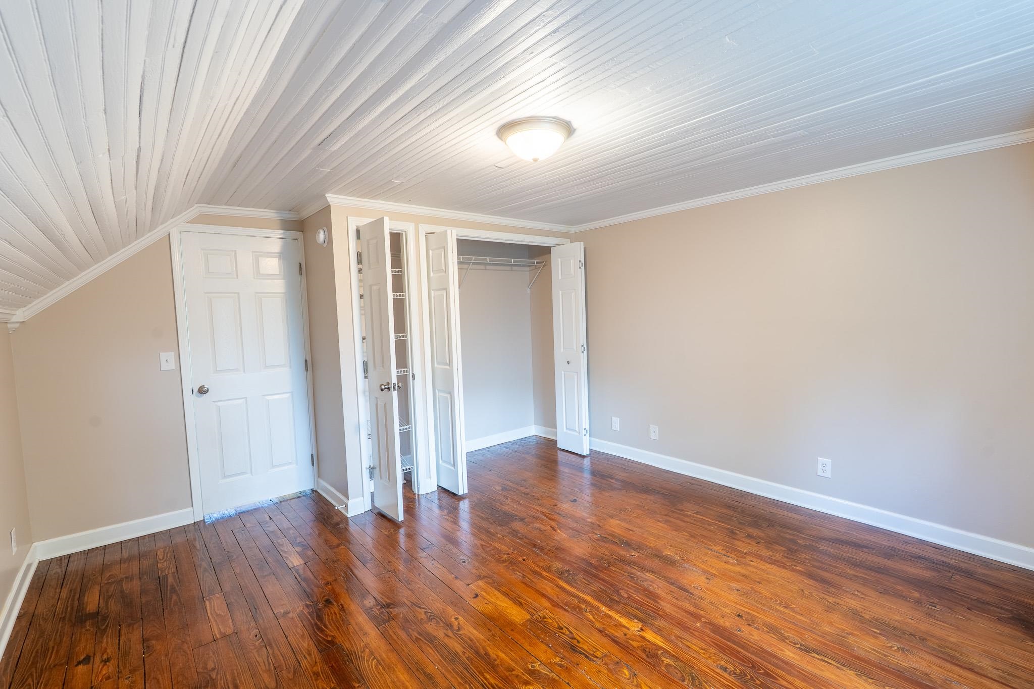 350 W Jackson Street Wytheville VA 24382