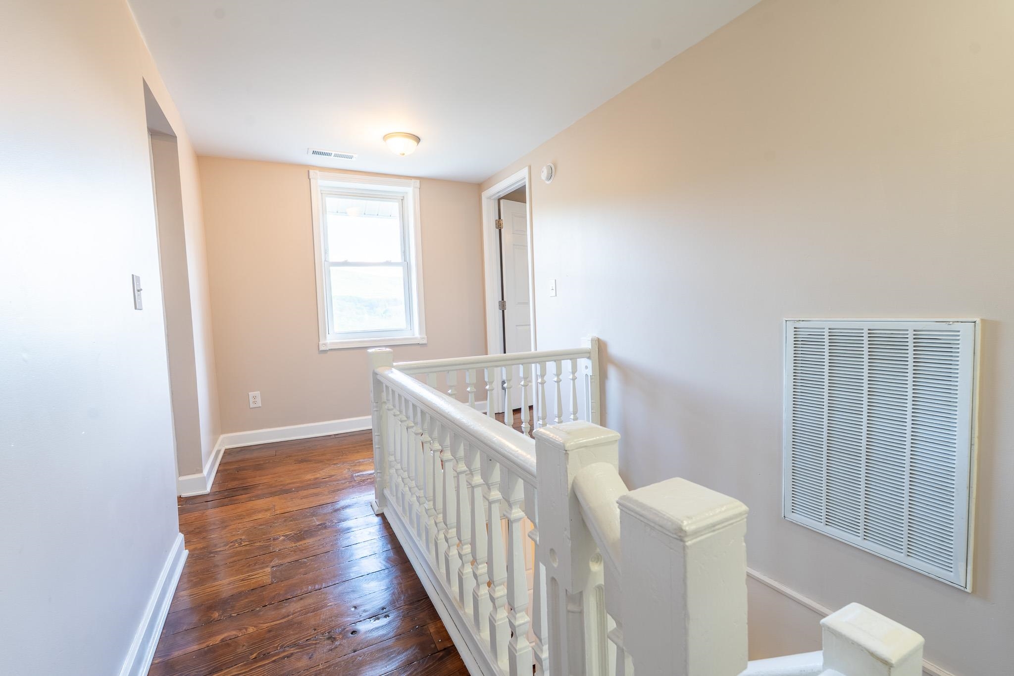 350 W Jackson Street Wytheville VA 24382