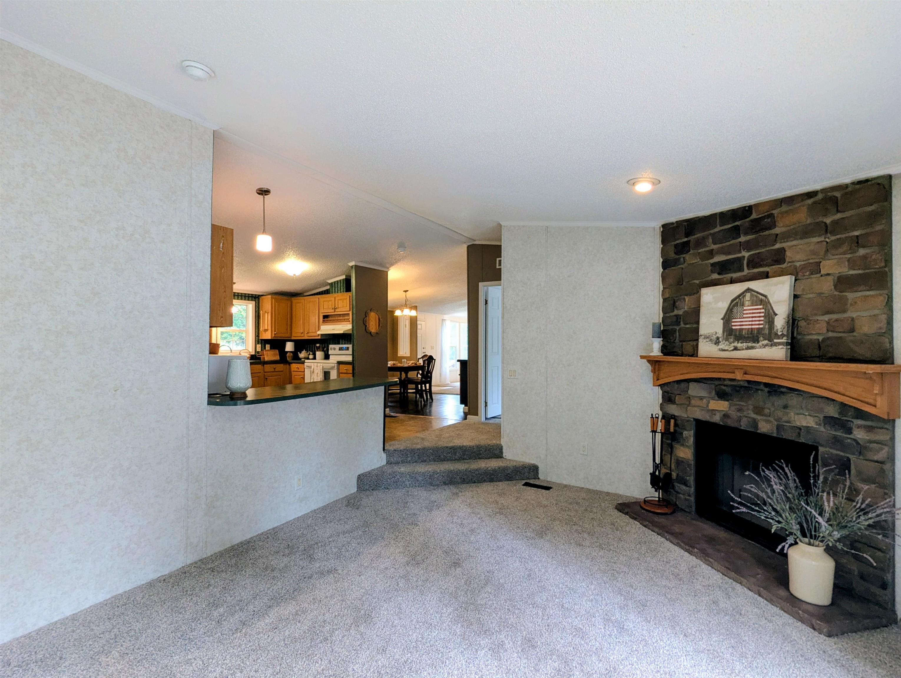 2221 Lick Ridge Road Check VA 24072