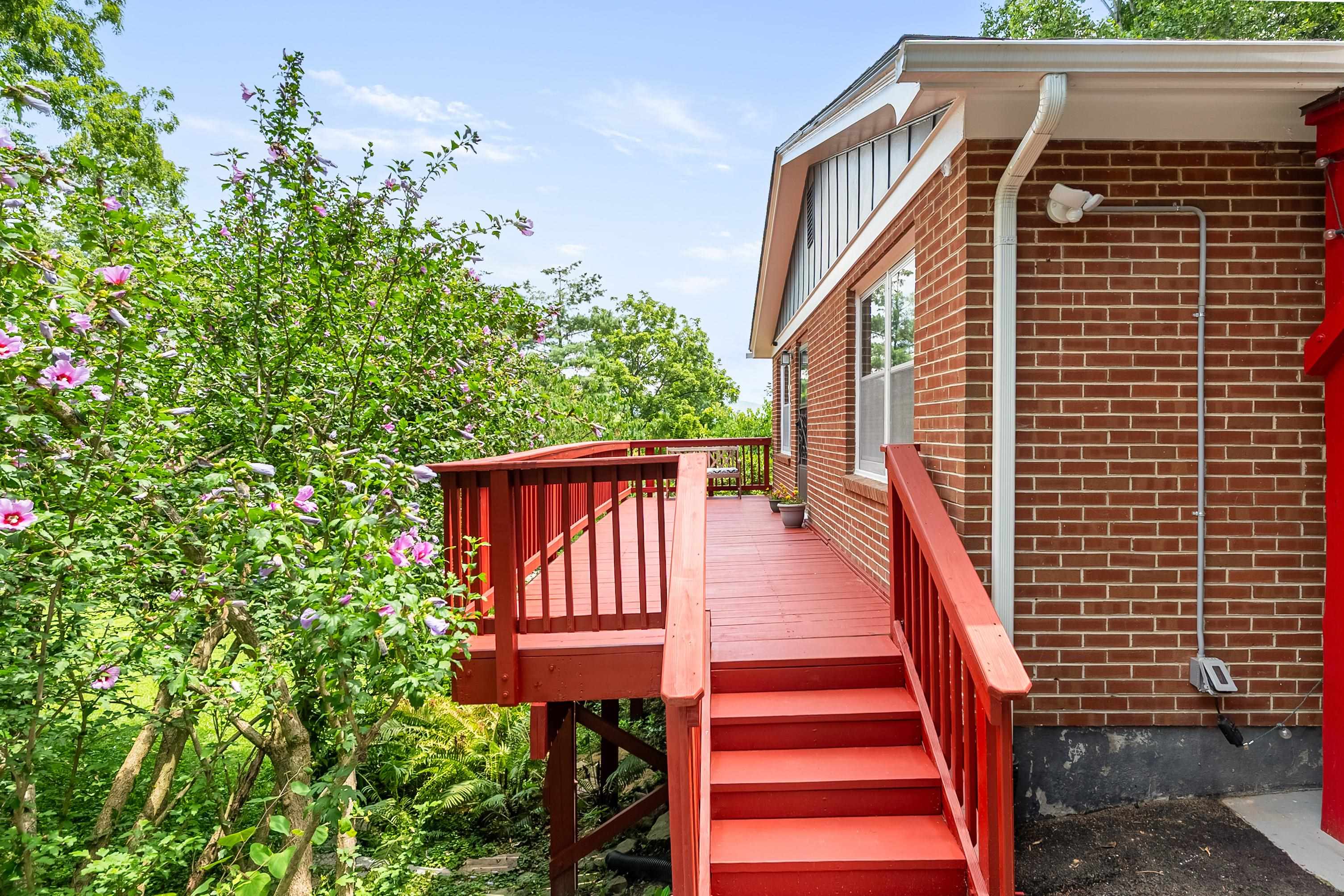 1003 Highland Circle Blacksburg VA 24060