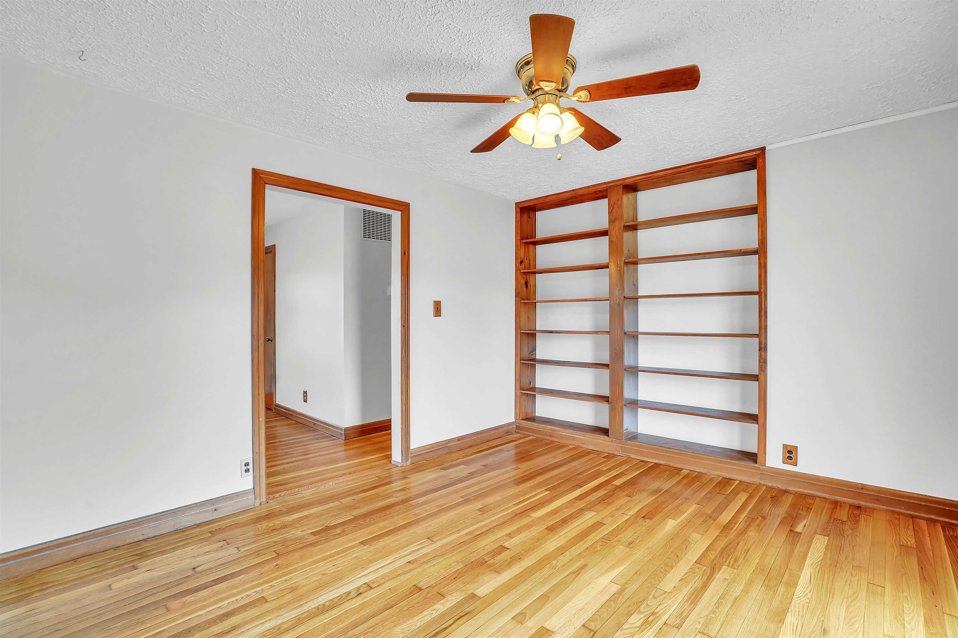 311 Mayo Circle Pearisburg VA 24134