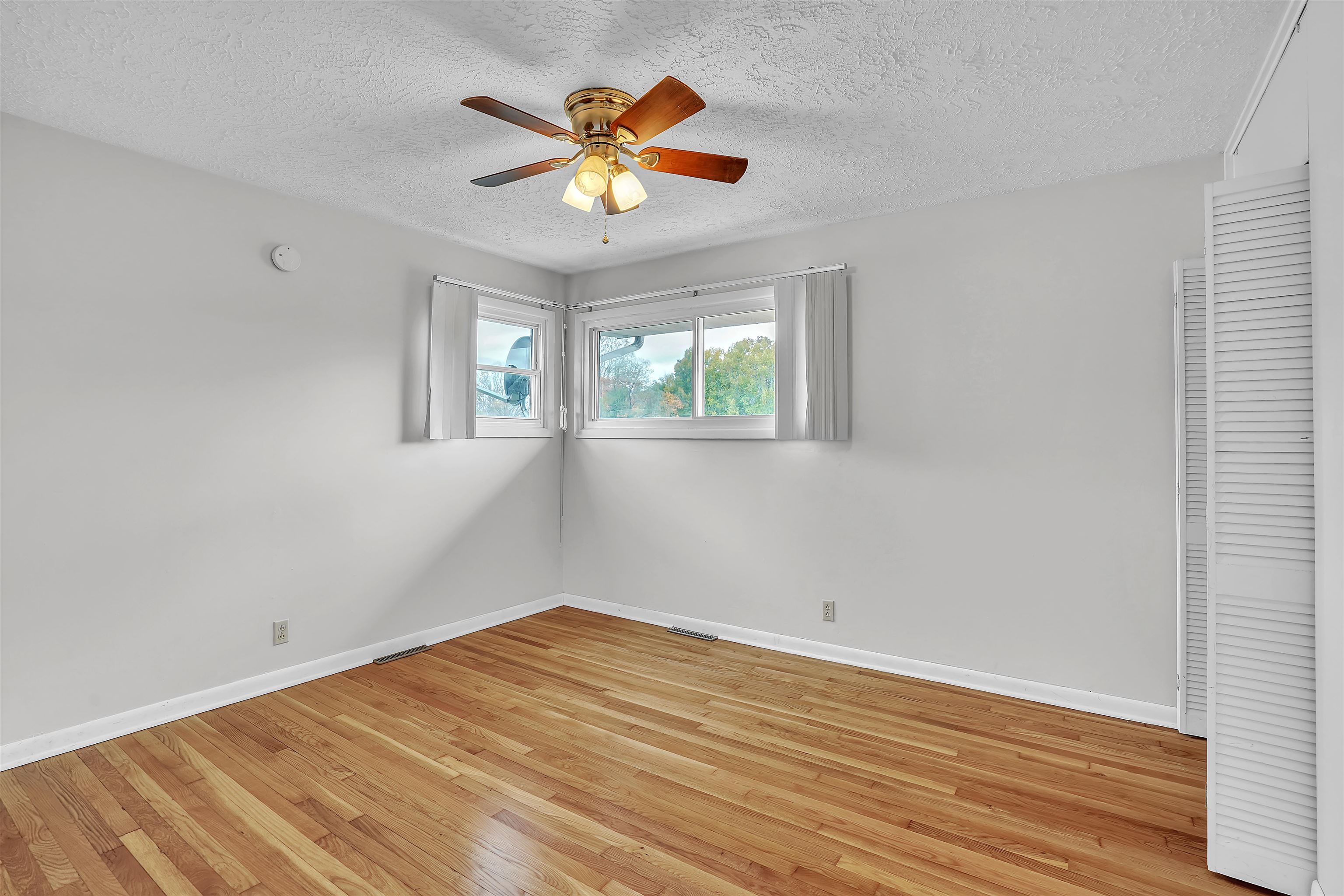 311 Mayo Circle Pearisburg VA 24134