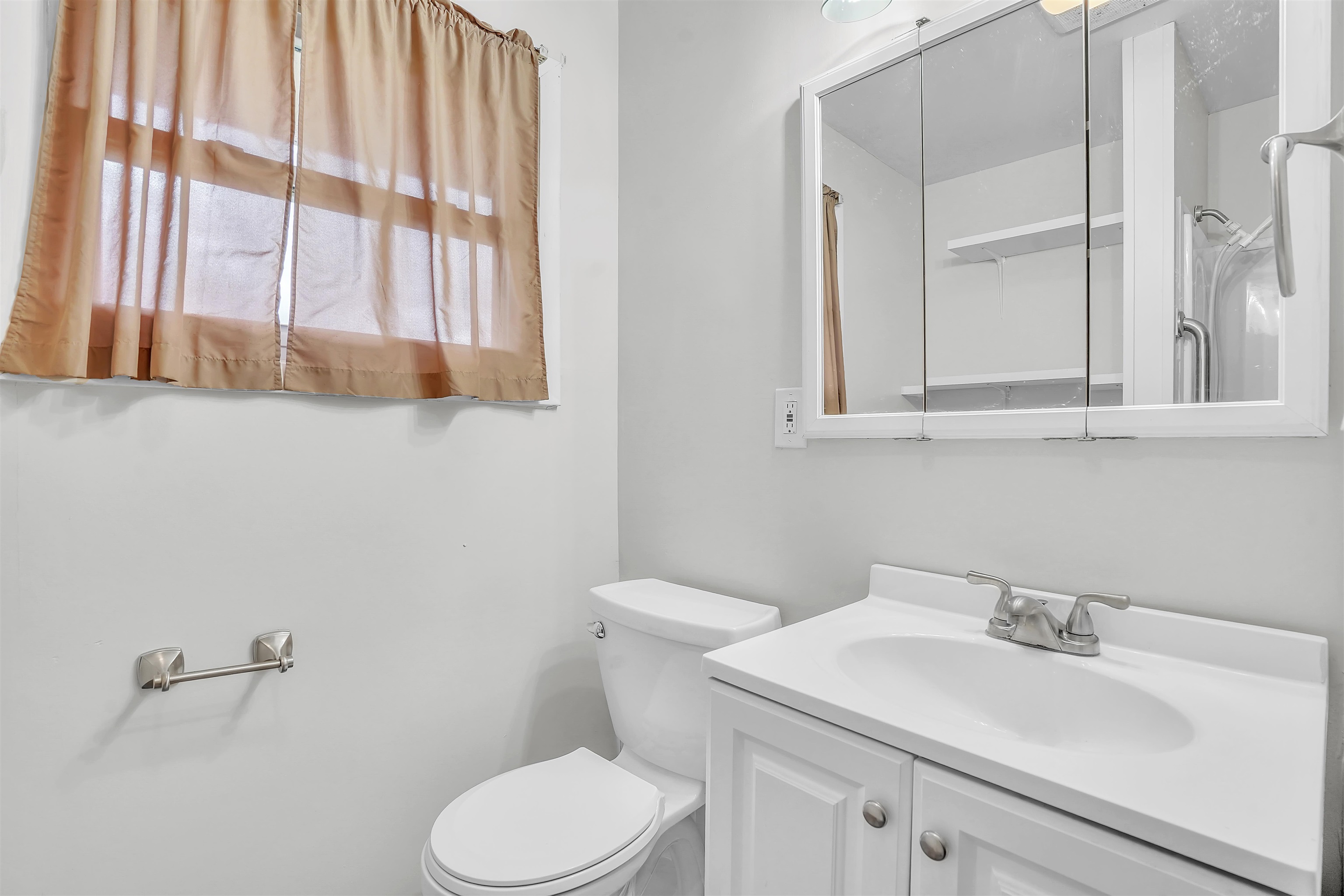 311 Mayo Circle Pearisburg VA 24134