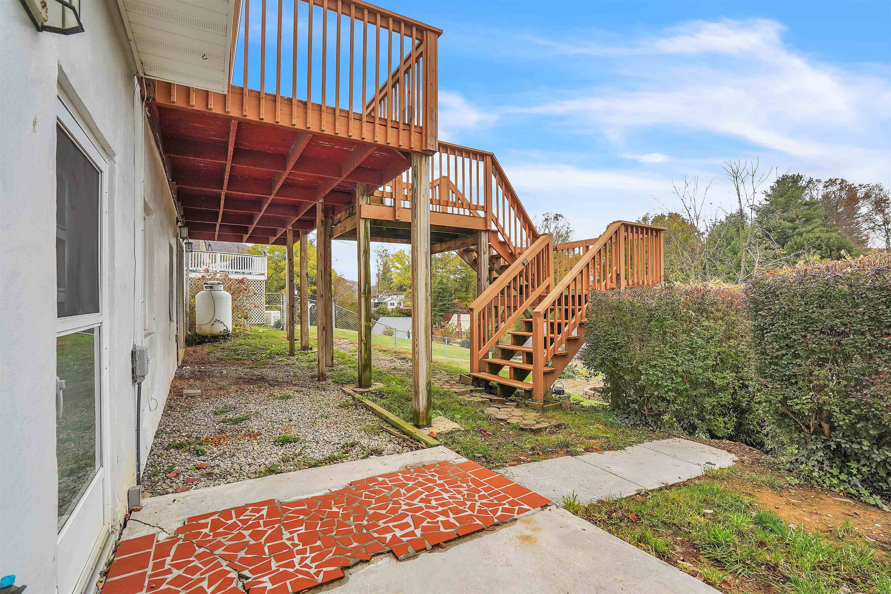 311 Mayo Circle Pearisburg VA 24134