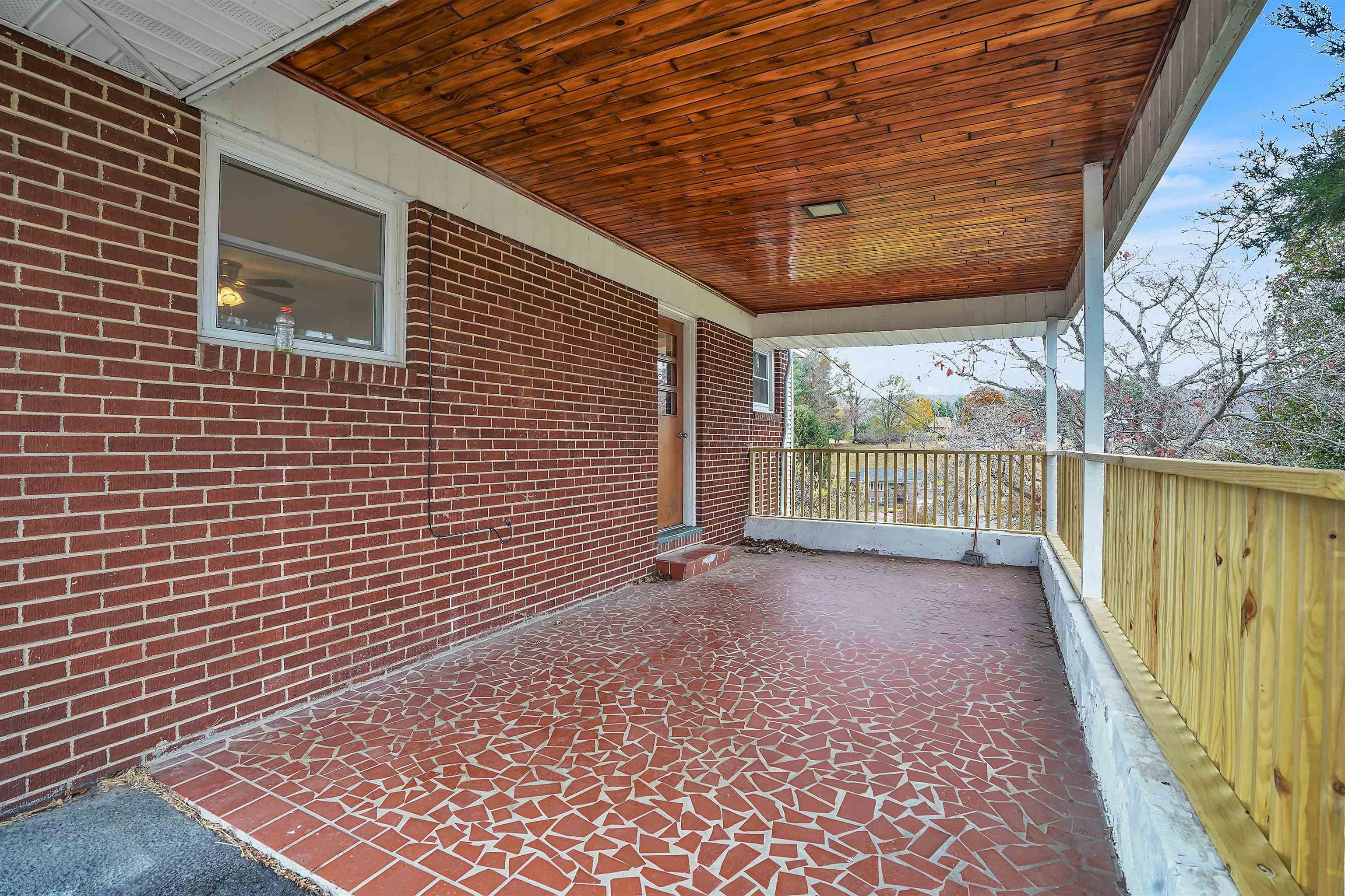 311 Mayo Circle Pearisburg VA 24134