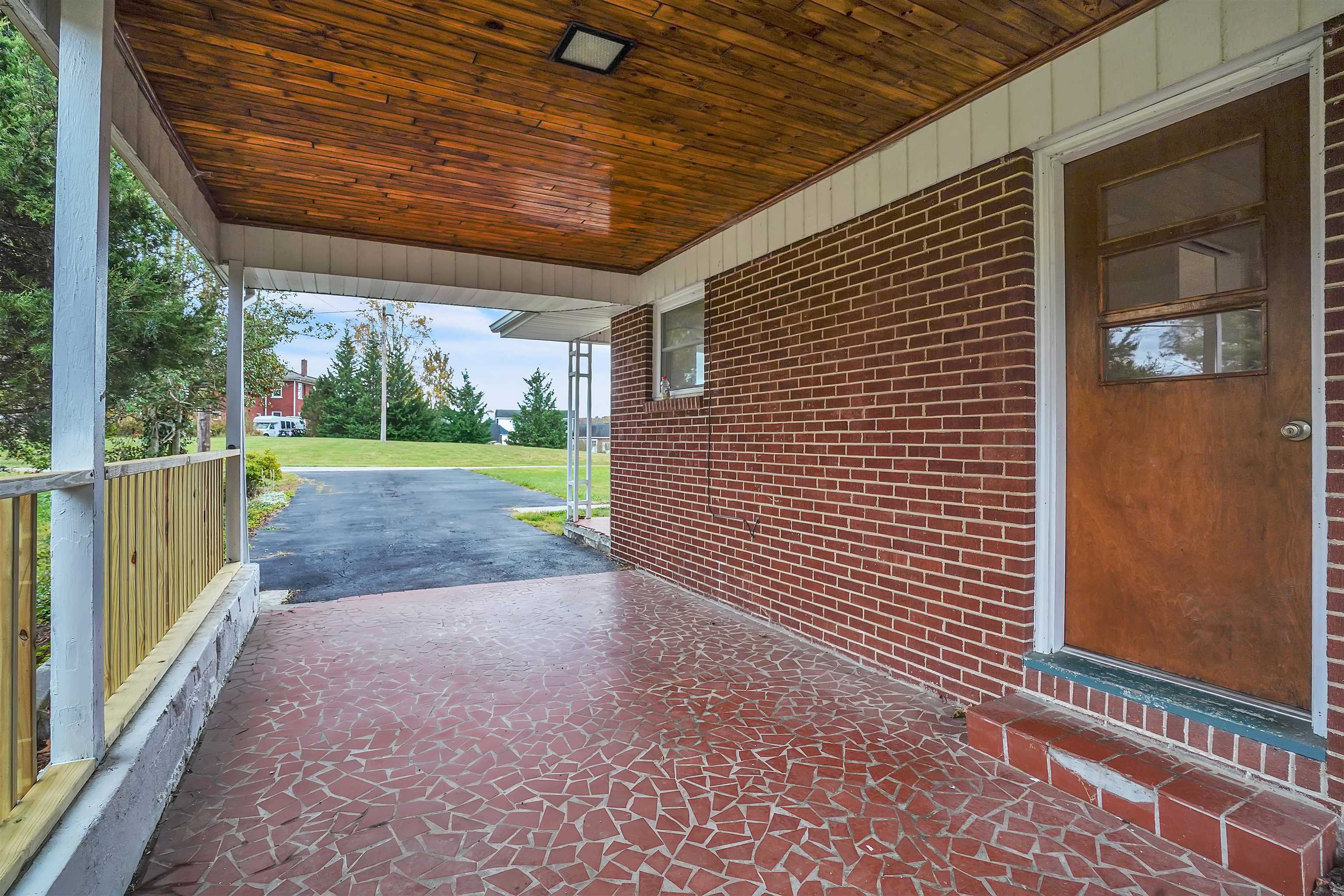 311 Mayo Circle Pearisburg VA 24134